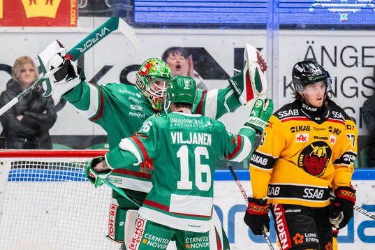 Rögles målvakt Christoffer Rifalk och Valtteri Viljanen