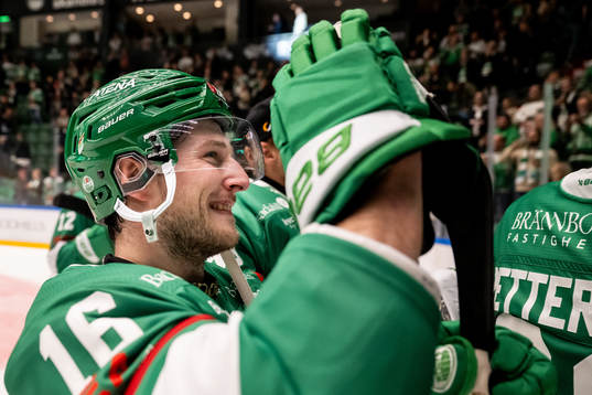 Rögles Valtteri Viljanen jublar