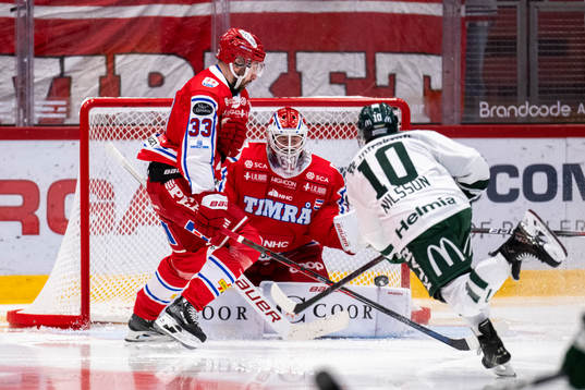 Färjestads Marcus Nilsson gör 1-3
