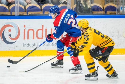 Oskarshamns Hampus Karlsson och Skellefteås Oskar Vuollet