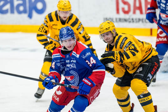 Oskarshamns Olli Palola och Skellefteås Oscar Lindberg