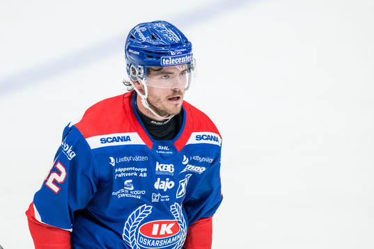 Oskarshamns Oscar Engsund deppar