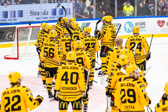 Skellefteås spelare jublar