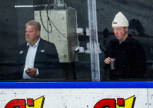 Oskarshamns sportchef Thomas Fröberg samt