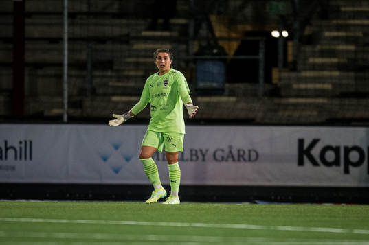 FC Rosengårds målvakt Eartha Cumings deppar