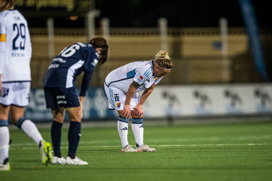 Djurgårdens Therese Åsland deppar