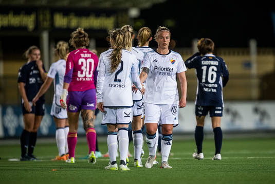 Djurgårdens Therese Åsland deppar