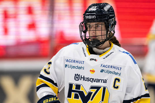 HV71s Sanni Hakala