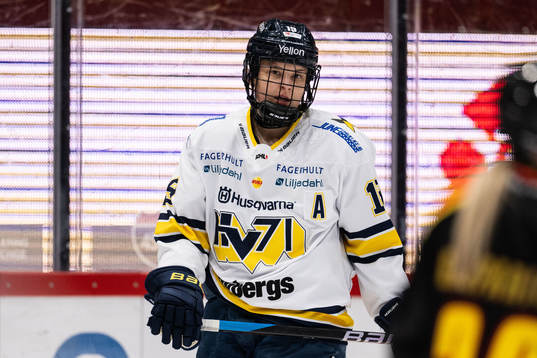 HV71s Klara Seroiszkova