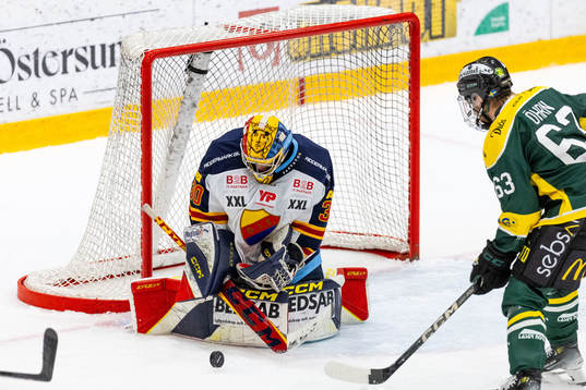Djurgårdens målvakt Hugo Hävelid