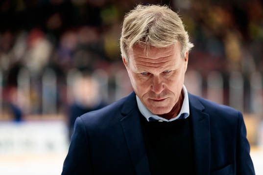Djurgårdens tränare Johan Garpenlöv deppar