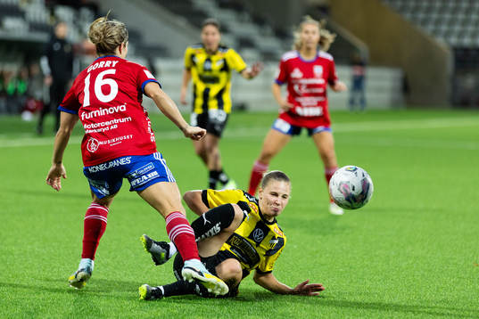 Vittsjös Katrina Gorry och Häckens Katariina Kosola
