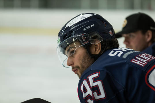 Åsedas Filip Hansson deppar