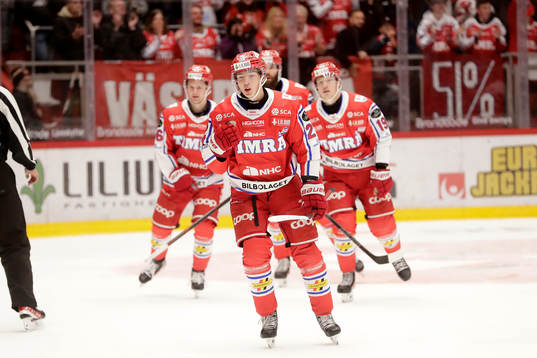 Timrås Oliver Johansson jublar