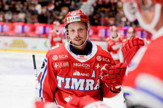 Timrås Jonathan Dahlén jublar