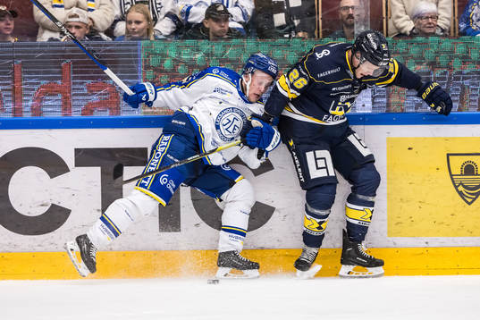 Leksands IFs Kalle Östman HV 71s Tommi Tikka