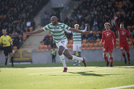 Västerås SKs Jabir Abdihakim Ali jublar