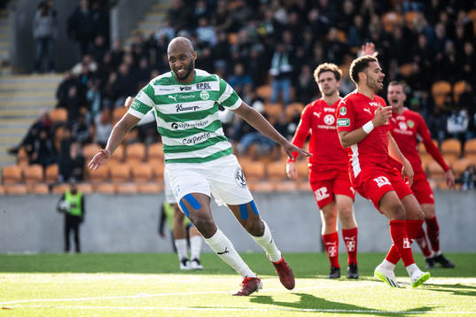 Västerås SKs Jabir Abdihakim Ali jublar