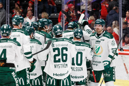 Färjestads spelare jublar