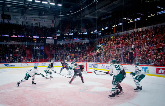 Örebros Elias Ekström