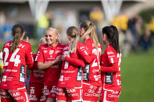 Elfsborgs Stina Jensen jublar