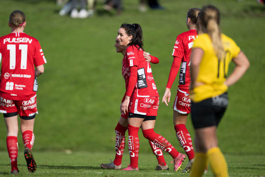 Elfsborgs Izabella Bergström jublar