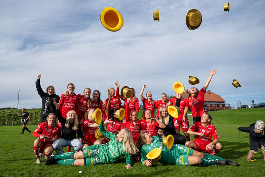 Elfsborgs spelare och ledare firar seriesegern