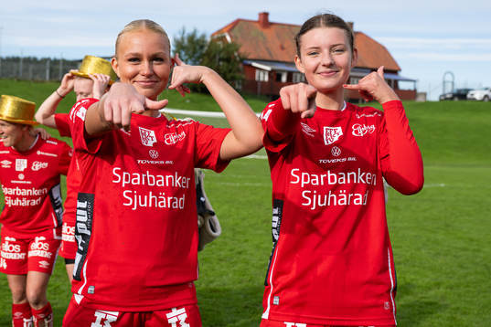 Elfsborgs spelare och ledare firar seriesegern