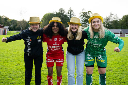 Elfsborgs spelare och ledare firar seriesegern