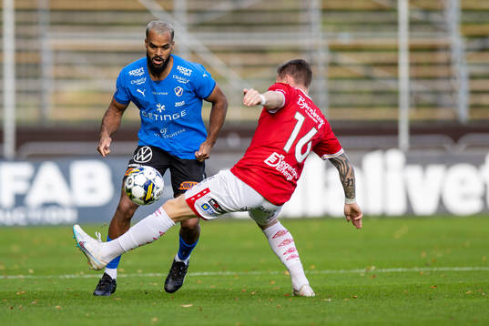 Halmstads Phil Ofosu-Ayeh