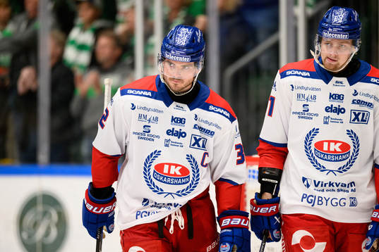 Oskarshamns Oscar Engsund deppar