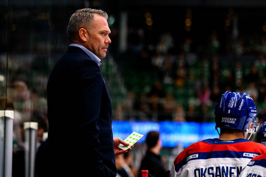 Oskarshamns assisterande tränare Mikael Holmqvist