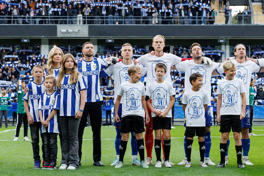 Marcus Berg med IFK Göteborgs startspelare innan