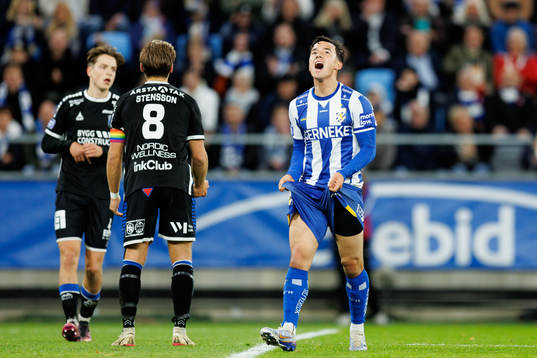 IFK Göteborgs Hussein Carneil deppar