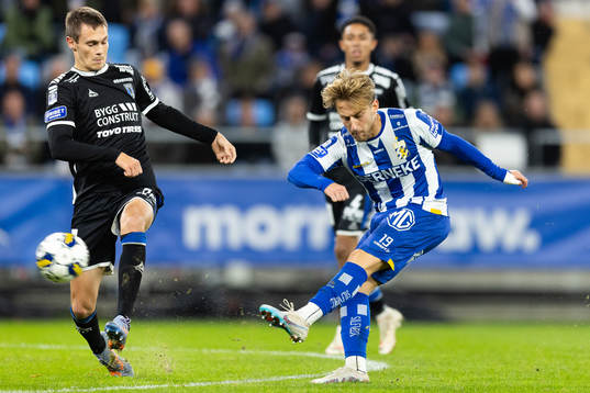 Sirius Tobias Carlsson och IFK Göteborgs Arbnor Mucolli