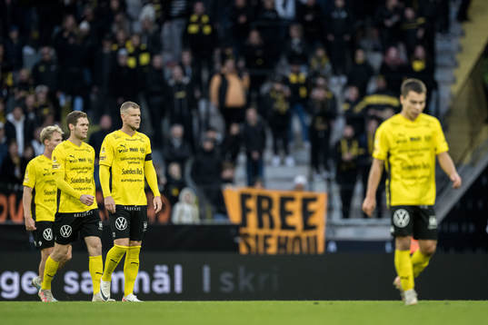 Mjällbys David Löfquist deppar