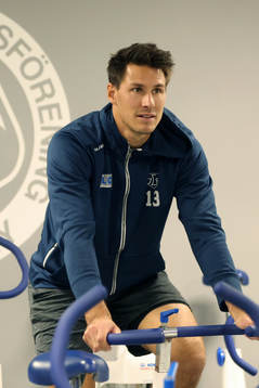 Leksands Jon Knuts innan ishockeymatchen i SHL mellan