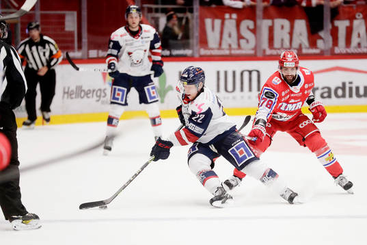 Linköpings Vilmos Gallo och Timrås Robin Hanzl