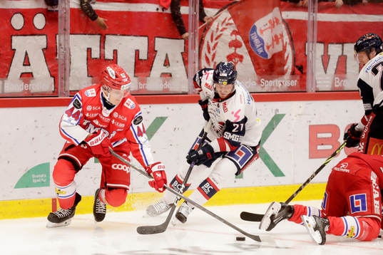 Timrås Olli Juolevi och Linköpings Christoffer Ehn