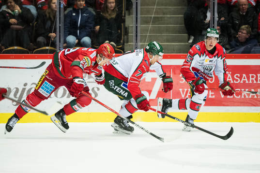 MoDos Mikkel Aagaard och Frölundas Henrik Tömmernes,