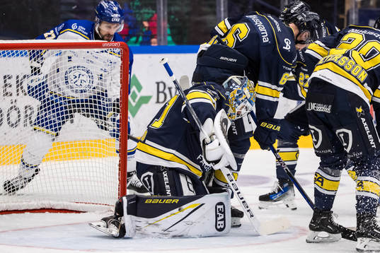 HV71s målvakt Joni Ortio