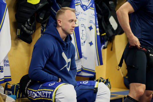 Leksands Olle Alsing innan ishockeymatchen i SHL mellan
