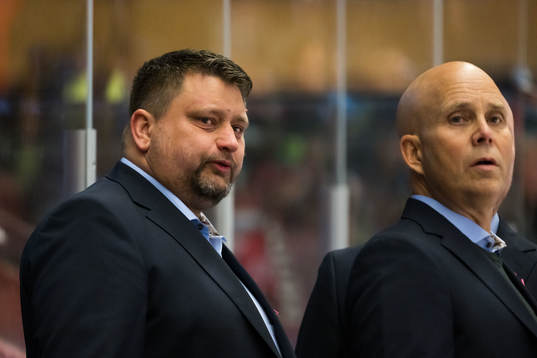 MoDos tränare Mattias Karlin