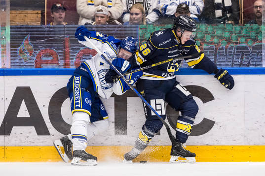 Leksands Kalle Östman och HV71s Tommi Tikka