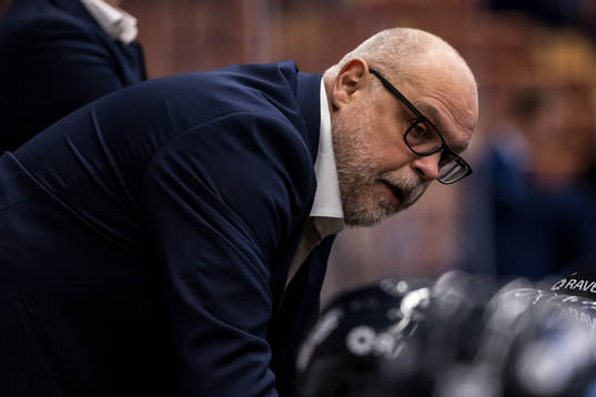 HV71s tränare Ulf Hall