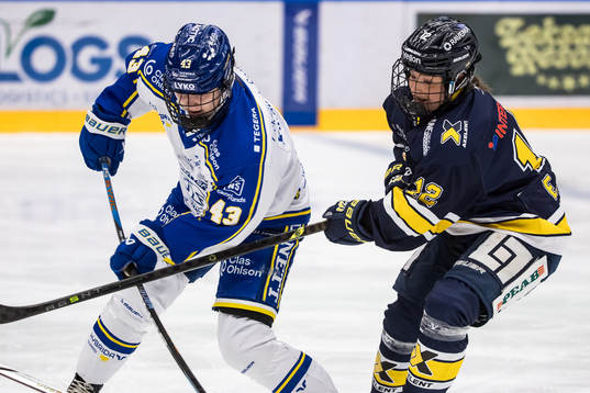 Leksands Aino Karppinen och HV71s Eimear Leacy