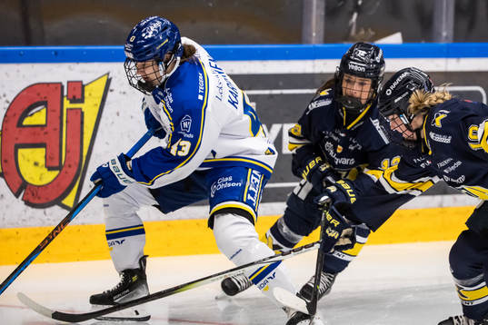 Leksands Aino Karppinen och HV71s Eimear Leacy