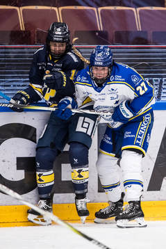 HV71s Klara Seroiszkova  och Leksands Shay Maloney
