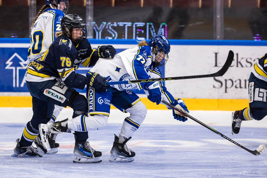 HV71s Elin Svensson och Leksands Tereza Radova
