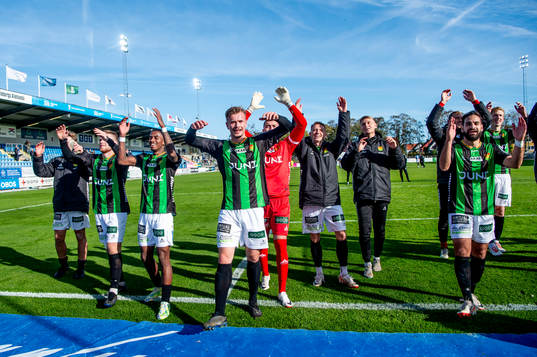 GAIS spelare jublar